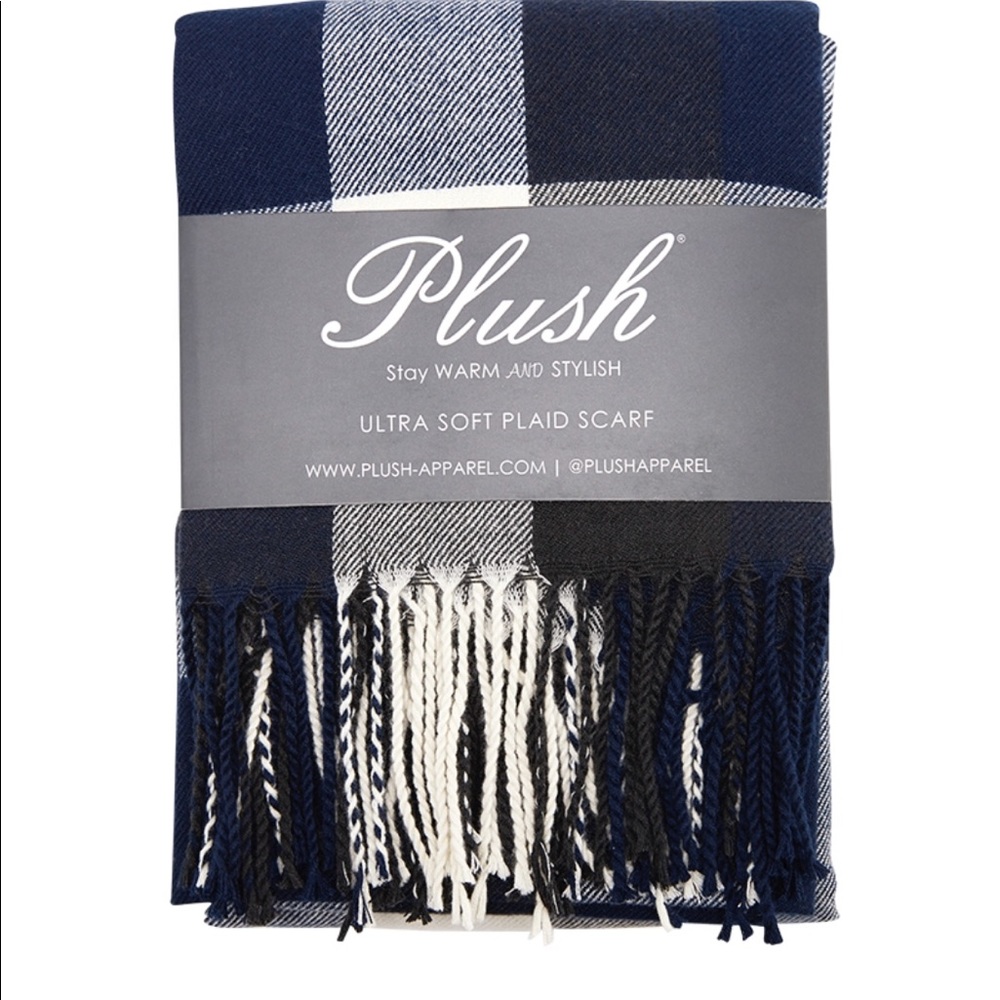 Plush Ultrasoft Fringe Scarf
